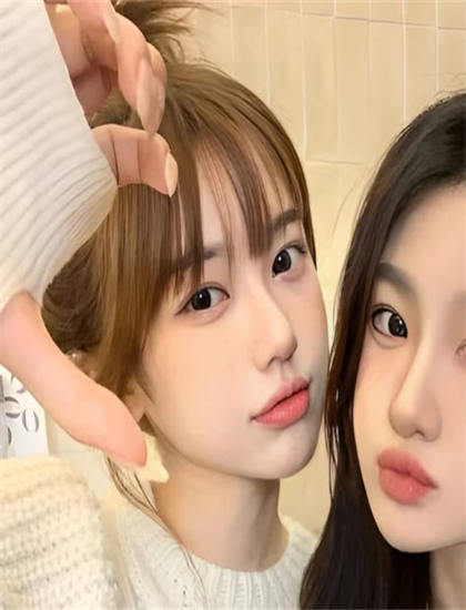 你好李焕英在线观看7722_绿巨人www免费视频在线观看_天天性综合